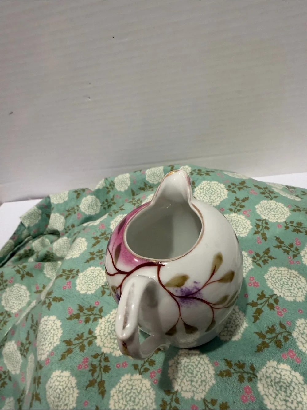 Vintage Hand Painted Porcelain  3 Pc Tea Set Tea Pot Lidded Sugar And Creamer.